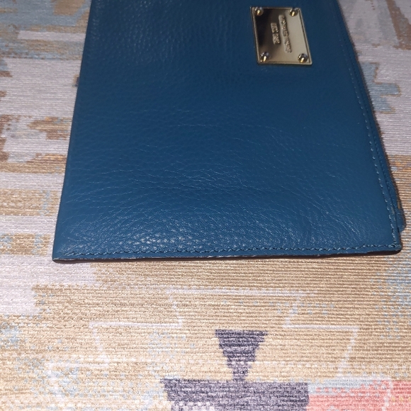 Michael Kors Soft Leather Clutch - Picture 9 of 16